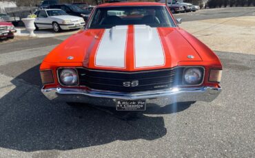 Chevrolet-Chevelle-1972-SS-Trim-7