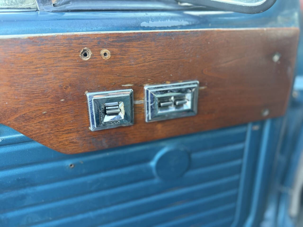 Chevrolet-Chevy-Van-1992-Full-Size-11