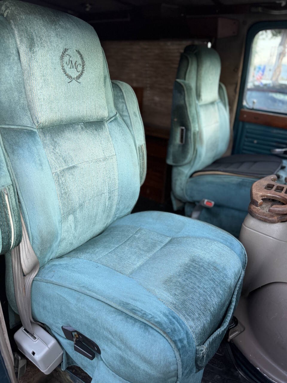 Chevrolet-Chevy-Van-1992-Full-Size-19