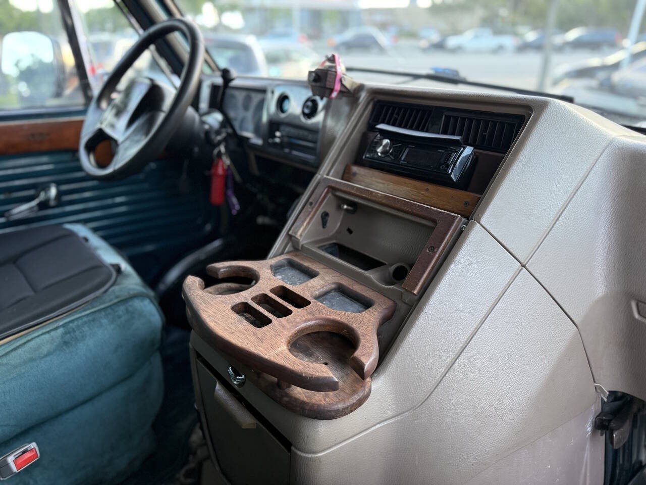 Chevrolet-Chevy-Van-1992-Full-Size-20