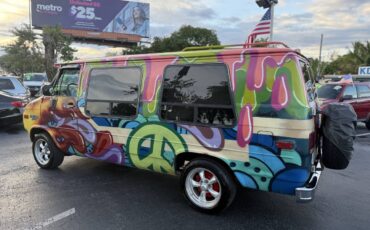 Chevrolet-Chevy-Van-1992-Full-Size-3