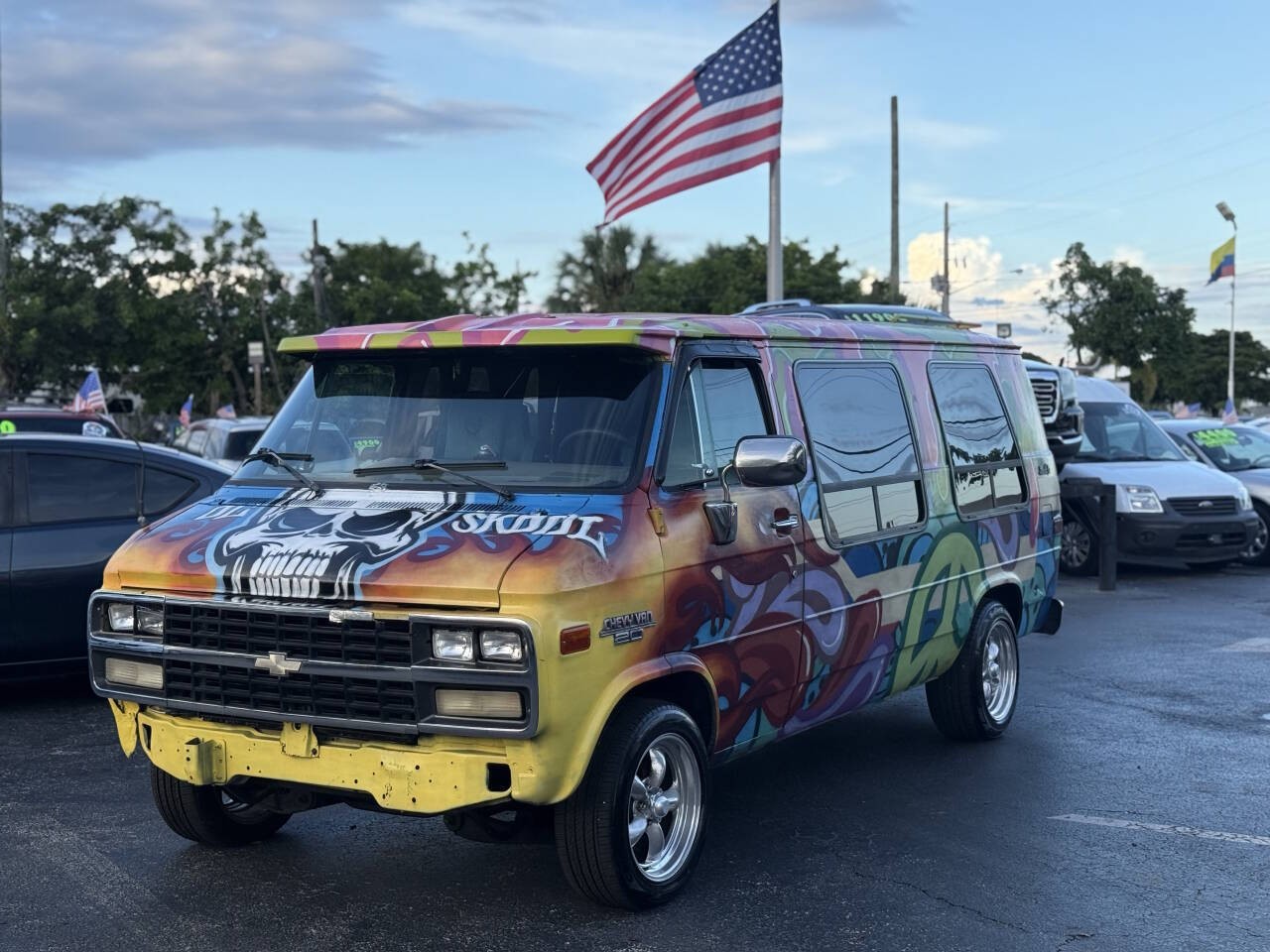 Chevrolet-Chevy-Van-1992-Full-Size