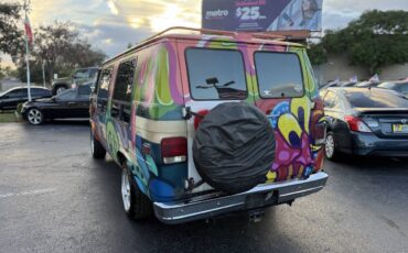 Chevrolet-Chevy-Van-1992-Full-Size-4