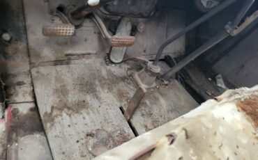 Chevrolet-Classic-1946-truck-12