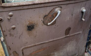 Chevrolet-Classic-1946-truck-19