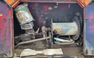 Chevrolet-Classic-1946-truck-9