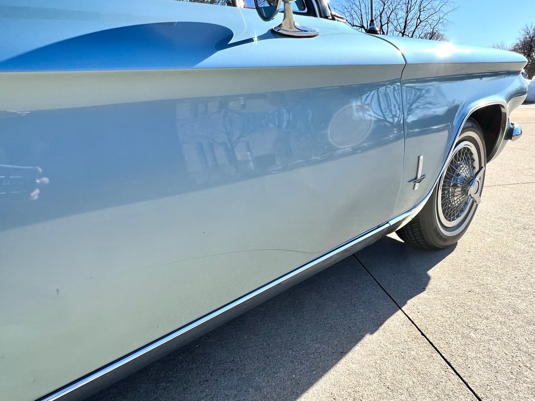 Chevrolet-Corvair-1964-Convertible-25