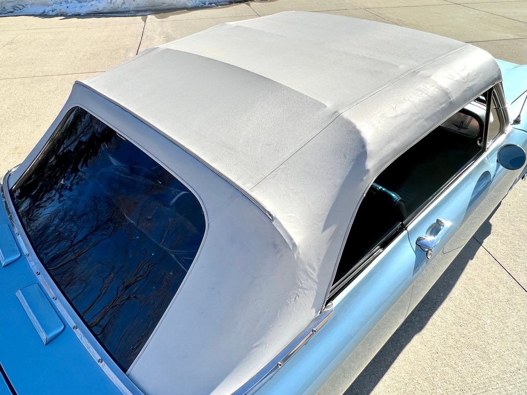 Chevrolet-Corvair-1964-Convertible-29