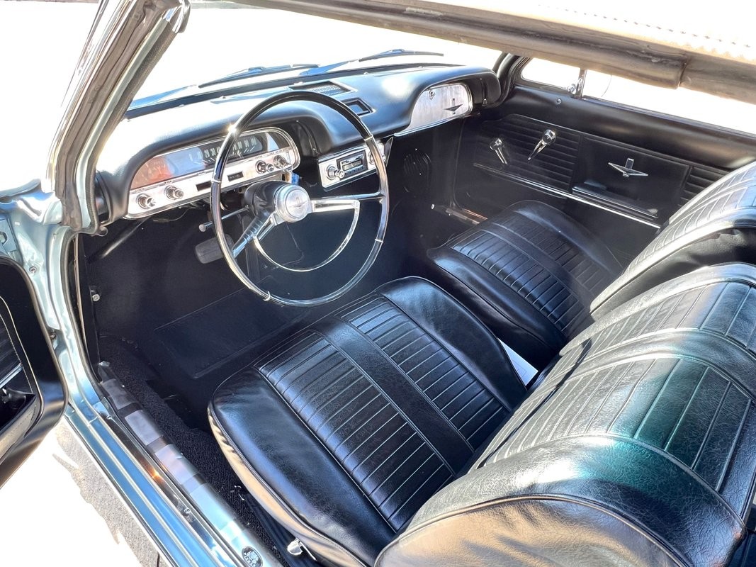 Chevrolet-Corvair-1964-Convertible-31