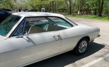 Chevrolet-Corvair-1965-2-Door-34