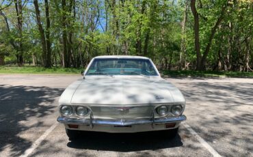 Chevrolet-Corvair-1965-2-Door-4