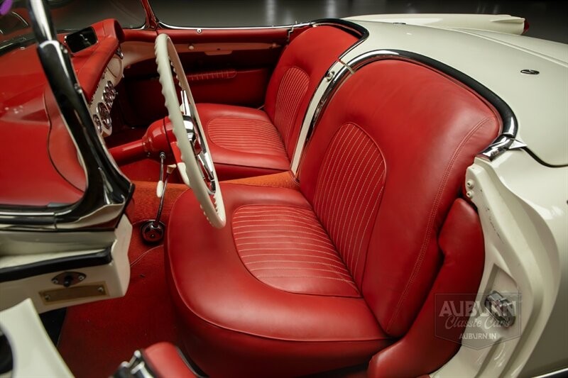 Chevrolet-Corvette-1953-14