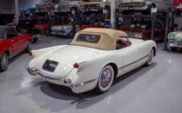 Chevrolet-Corvette-1954-Convertible-32