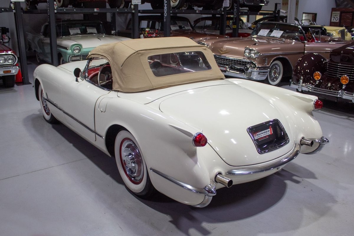 Chevrolet-Corvette-1954-Convertible-34