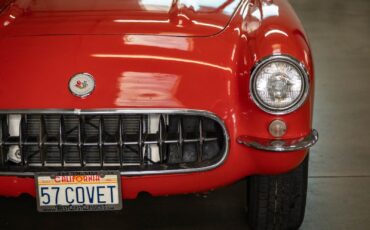 Chevrolet-Corvette-1957-2-Door-Roadster-Convertible-16