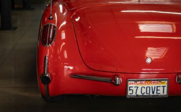Chevrolet-Corvette-1957-2-Door-Roadster-Convertible-18