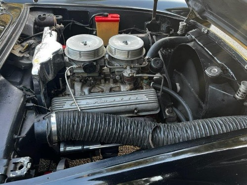 Chevrolet-Corvette-1957-7