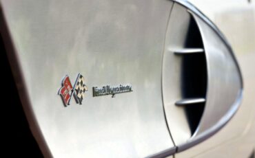 Chevrolet-Corvette-1957-Classic-Car-13