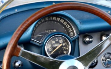 Chevrolet-Corvette-1957-Classic-Car-35