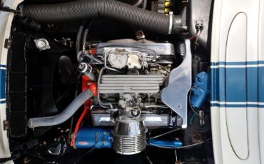 Chevrolet-Corvette-1957-Classic-Car-38