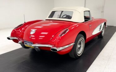 Chevrolet-Corvette-1958-Roman-Red-Black-11