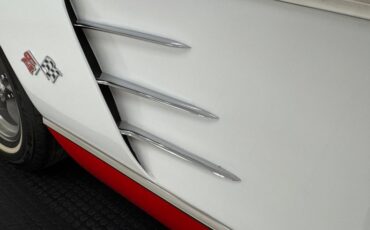 Chevrolet-Corvette-1958-Roman-Red-Black-21