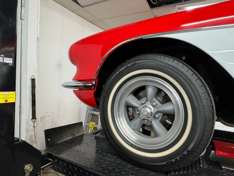 Chevrolet-Corvette-1958-Roman-Red-Black-33