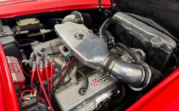 Chevrolet-Corvette-1958-Roman-Red-Black-40