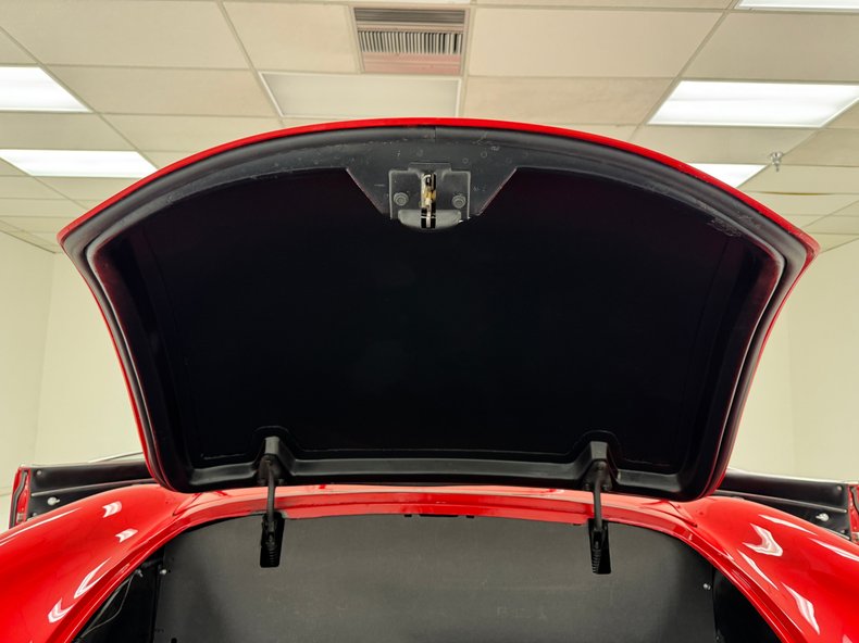 Chevrolet-Corvette-1958-Roman-Red-Black-44