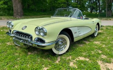 Chevrolet-Corvette-1959-Convertible-1