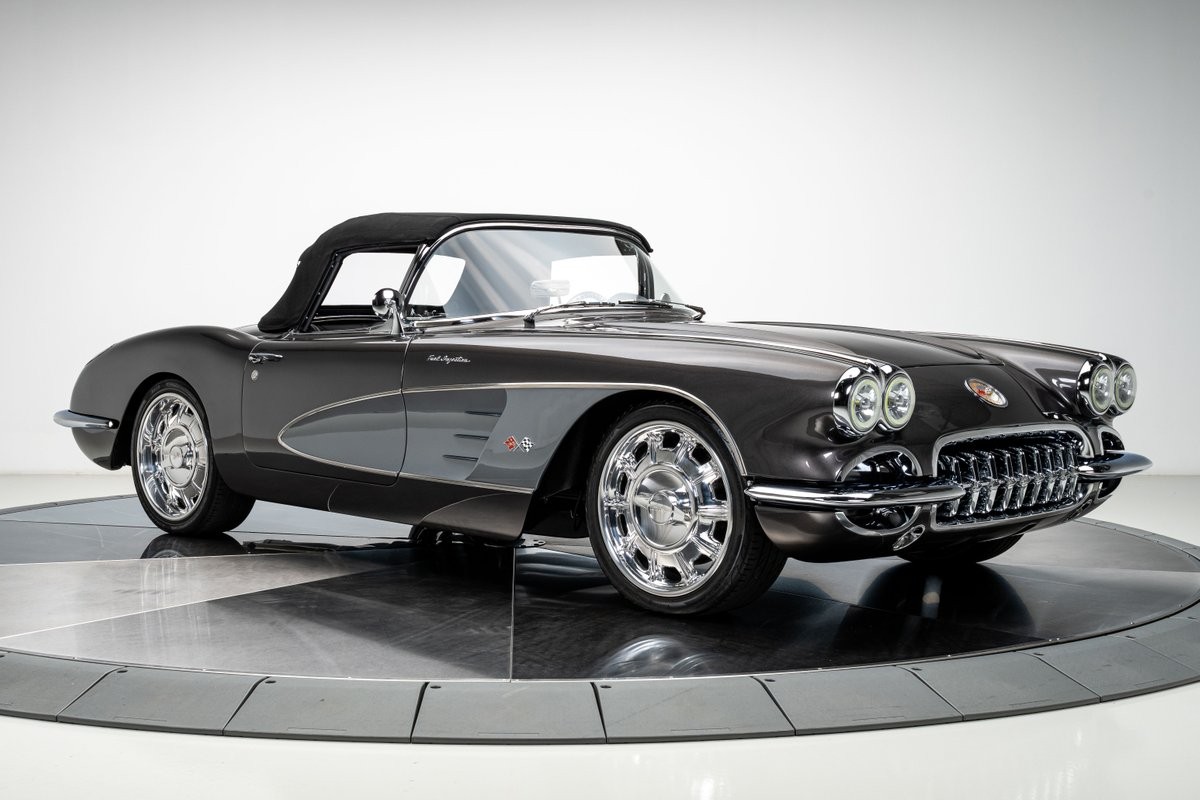 Chevrolet-Corvette-1959-Convertible-10