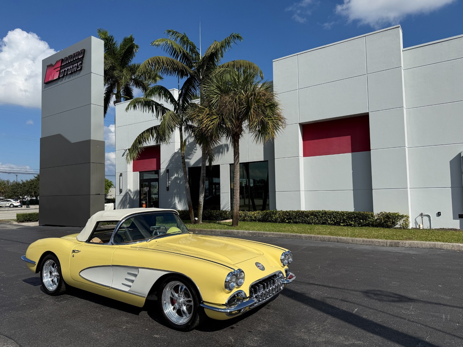 Chevrolet-Corvette-1959-Convertible-19