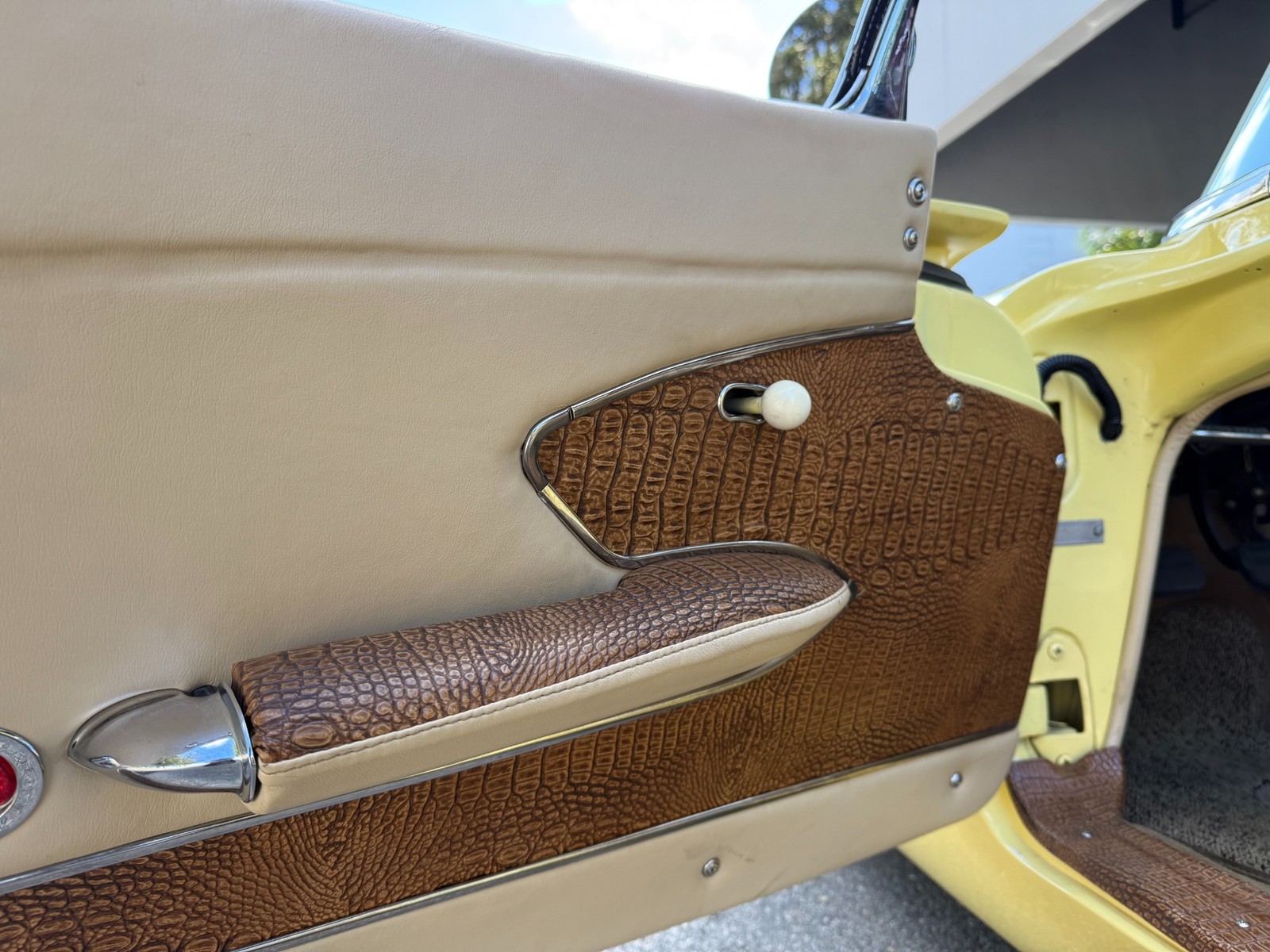 Chevrolet-Corvette-1959-Convertible-31