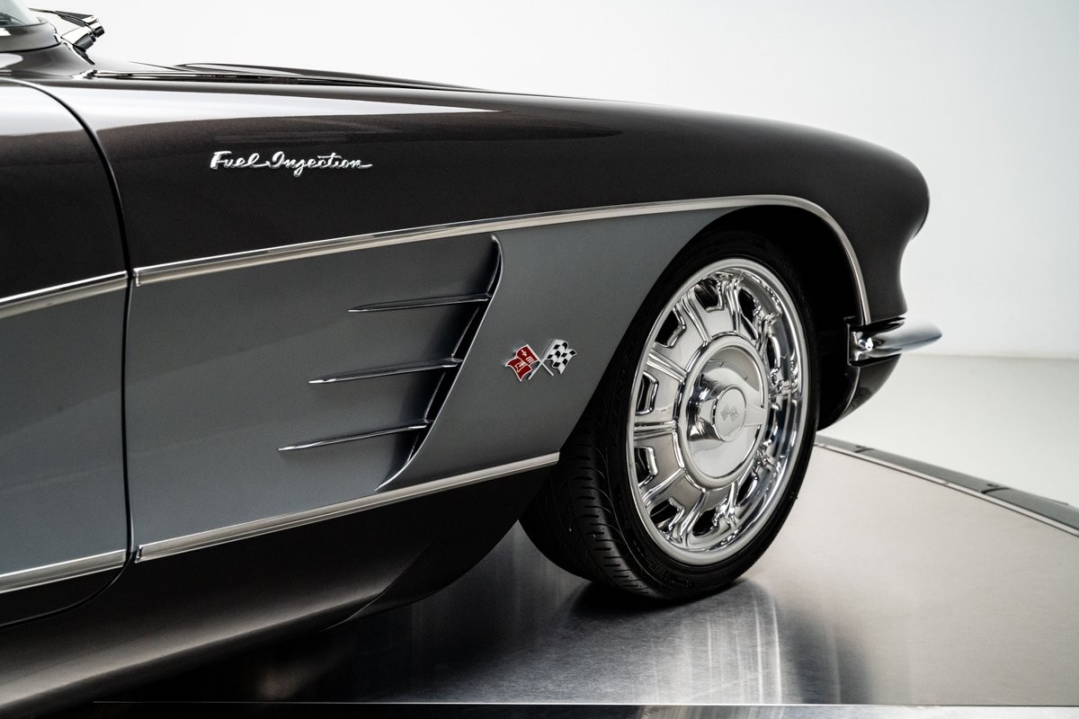 Chevrolet-Corvette-1959-Convertible-38