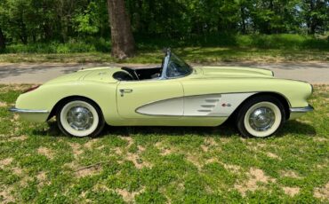 Chevrolet-Corvette-1959-Convertible-7