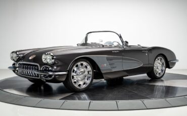 Chevrolet-Corvette-1959-Convertible-7
