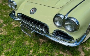 Chevrolet-Corvette-1959-Convertible-8