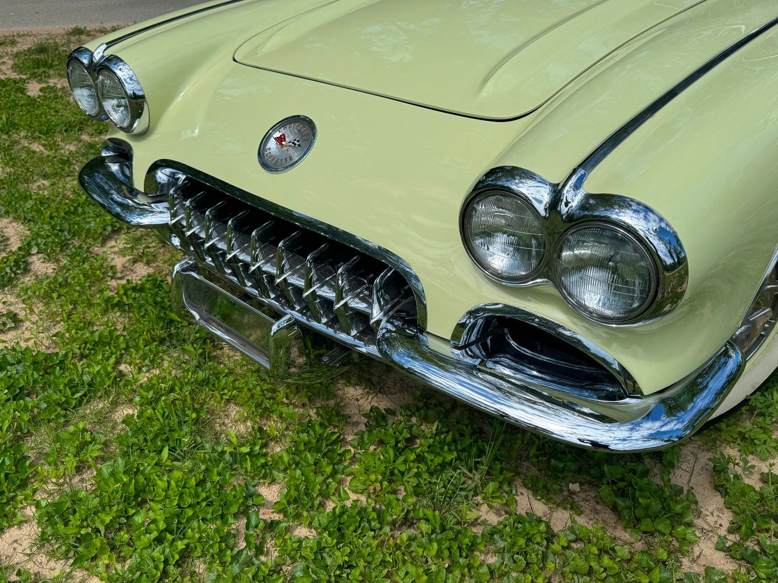 Chevrolet-Corvette-1959-Convertible-8
