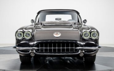 Chevrolet-Corvette-1959-Convertible-8