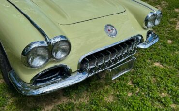 Chevrolet-Corvette-1959-Convertible-9