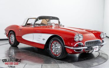 Chevrolet-Corvette-1961-12
