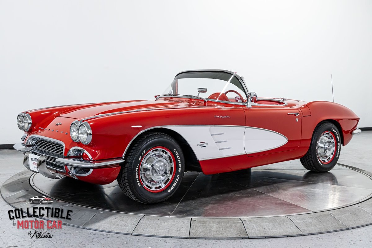 Chevrolet-Corvette-1961-16