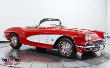 Chevrolet-Corvette-1961-29