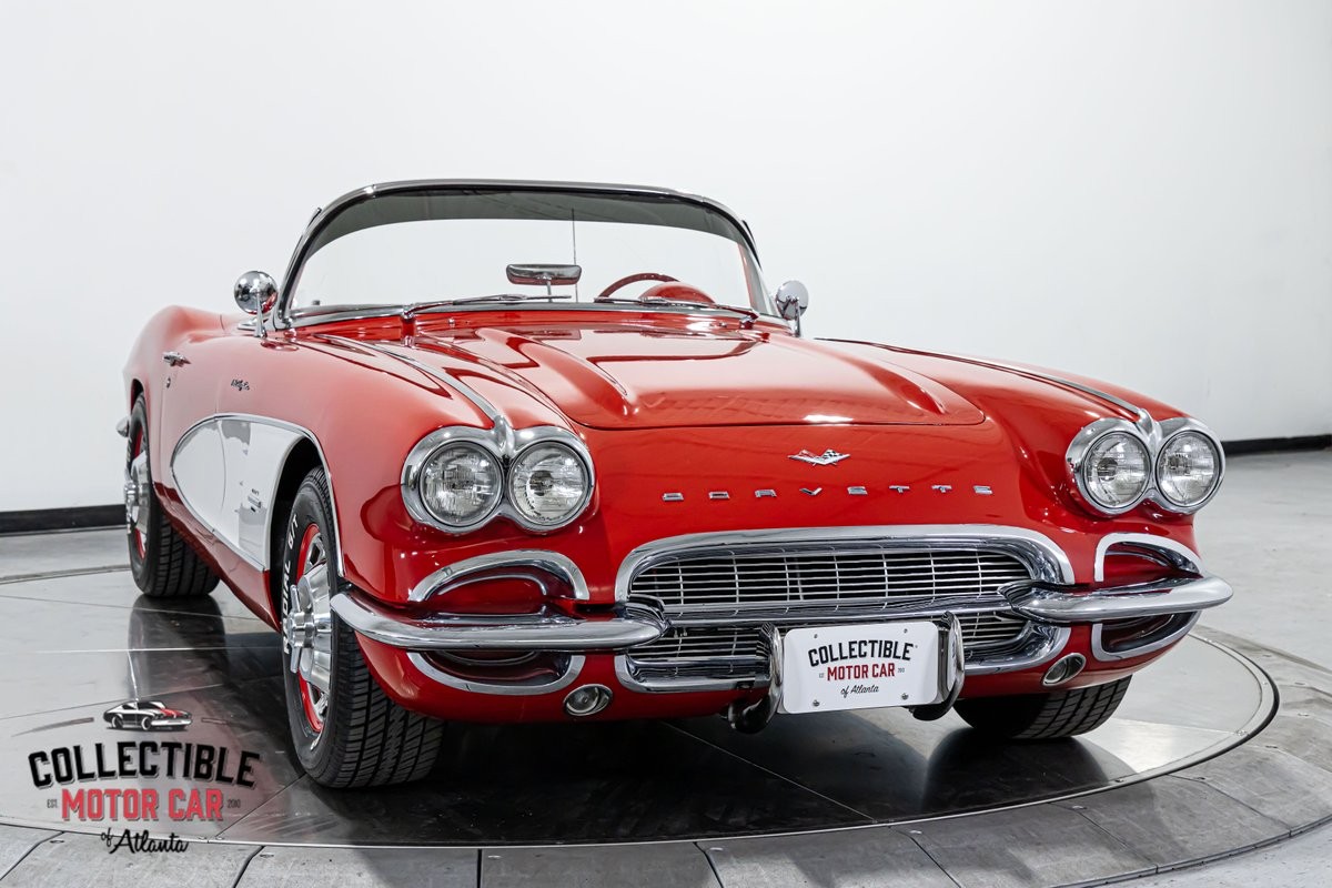 Chevrolet-Corvette-1961-31