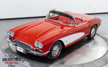 Chevrolet-Corvette-1961-36