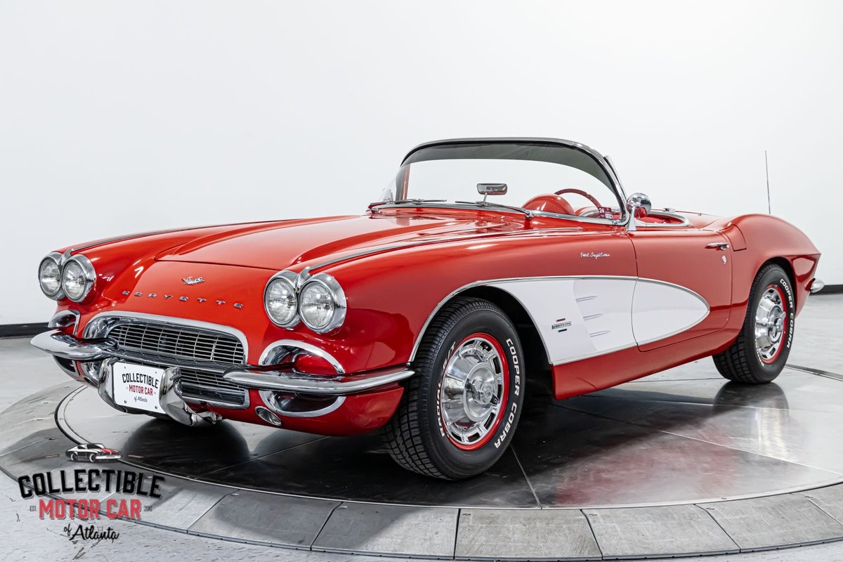 Chevrolet-Corvette-1961-7