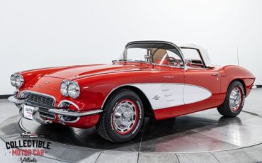 Chevrolet-Corvette-1961-9