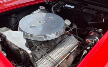 Chevrolet-Corvette-1961-Convertible-14