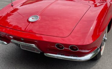 Chevrolet-Corvette-1961-Convertible-6