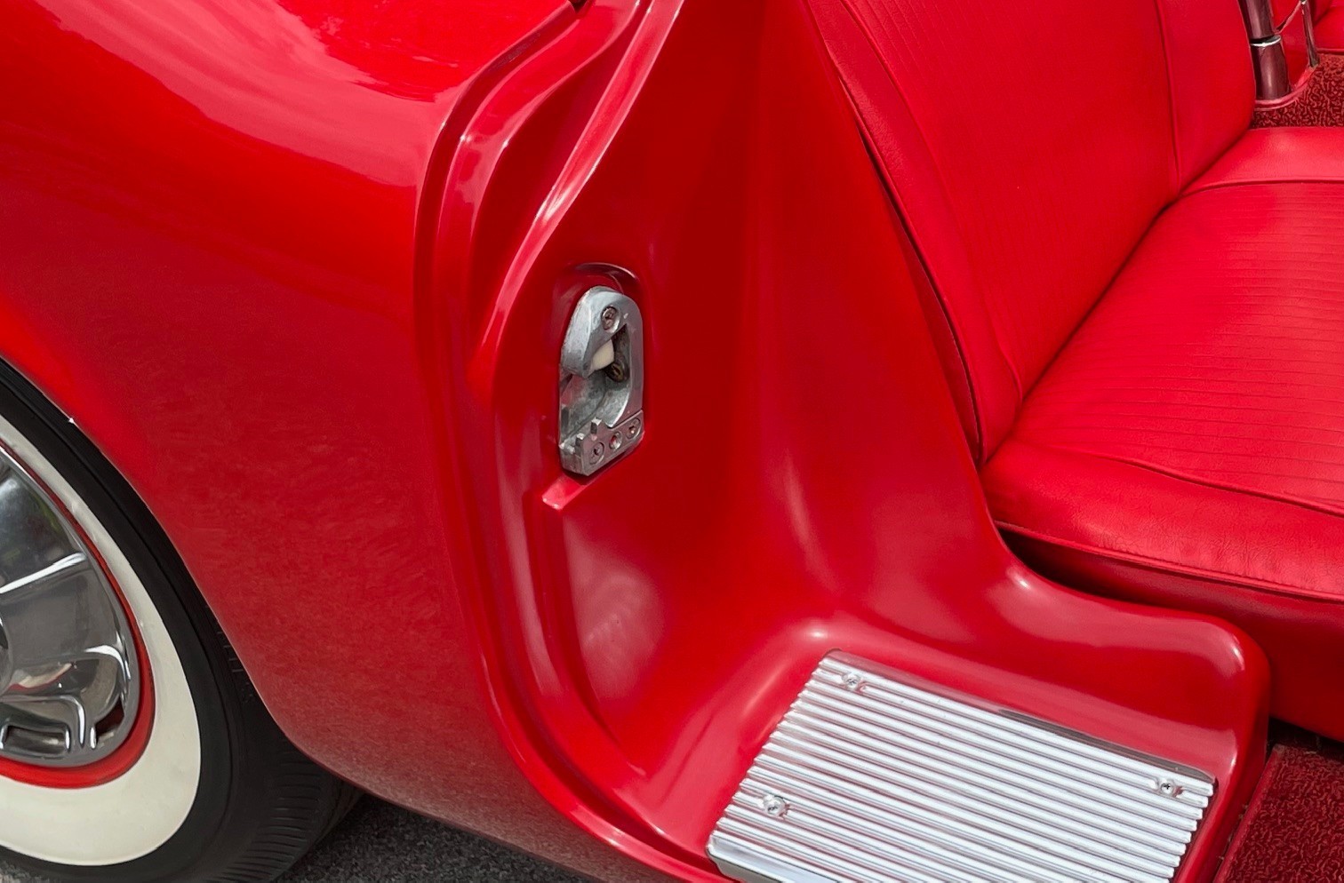 Chevrolet-Corvette-1961-Convertible-8